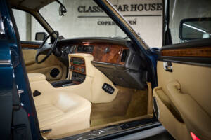 Imagen 61/99 de Daimler Double Six (1993)