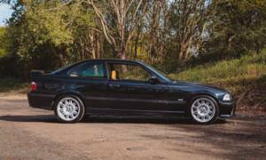 Immagine 2/37 di BMW M3 (1997)