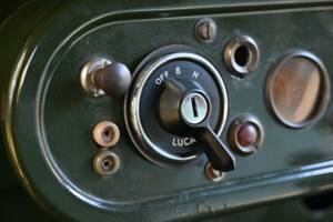 Image 7/50 of Land Rover 80 (1949)