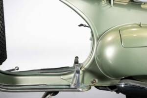 Immagine 24/50 di Piaggio Vespa 125 (1950)