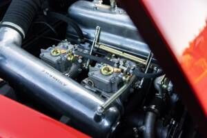 Image 26/43 of Mercedes-Benz 190 SL (1959)