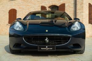 Afbeelding 3/50 van Ferrari California (2010)