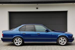 Immagine 10/74 di BMW M5 (1992)