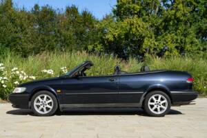 Bild 5/50 von Saab 900 2.0i (1997)
