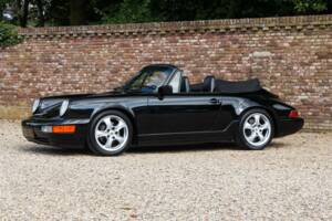 Image 27/50 de Porsche 911 Carrera 2 (1991)
