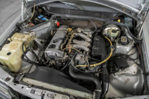 Image 38/50 of Mercedes-Benz 190 D (1984)