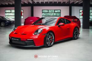Image 2/24 of Porsche 911 GT3 (2022)