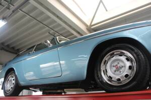 Image 35/50 of Volvo 1800 ES (1972)