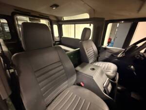 Imagen 7/19 de Land Rover Defender 90 Td5 (2000)
