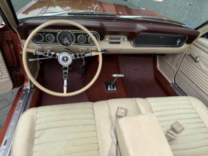 Bild 18/50 von Ford Mustang 289 (1966)