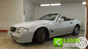 Image 1/10 of Mercedes-Benz 300 SL-24 (1989)