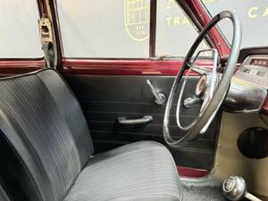 Image 44/50 of Volvo P 210 Duett (1962)