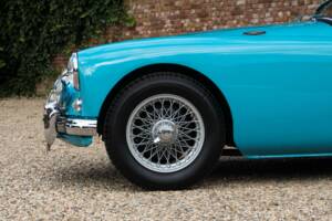 Image 45/50 of MG MGA 1600 (1958)