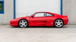 Image 2/83 of Ferrari F 355 Berlinetta (1996)