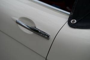 Image 21/27 de Austin-Healey 3000 Mk II (BT7) (1961)