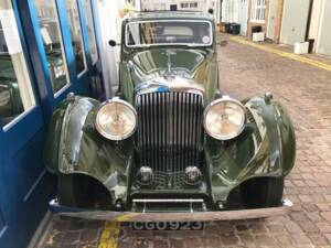 Image 17/48 of Bentley 3 1/2 Litre (1935)