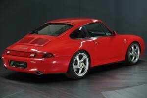 Immagine 2/43 di Porsche 911 Carrera (1997)