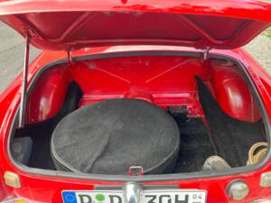 Image 59/81 de MG MGB (1976)