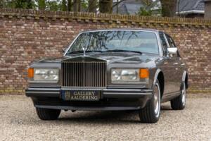 Image 28/50 of Rolls-Royce Silver Spirit (1987)