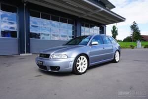 Image 3/52 of Audi RS4 Avant (2001)