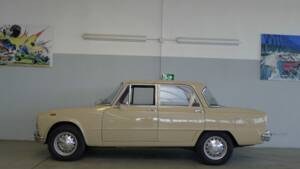 Image 1/26 of Alfa Romeo Giulia 1300 TI (1970)