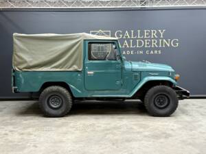 Imagen 10/50 de Toyota Land Cruiser BJ 43 (1976)