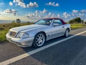 Image 10/51 of Mercedes-Benz SL 320 (1996)