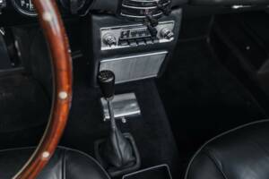 Afbeelding 47/75 van Aston Martin DB 5 Volante (1964)