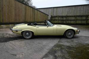 Bild 28/50 von Jaguar E-Type V12 (1973)