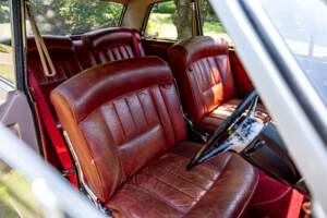Afbeelding 41/50 van Bentley T 1 (1967)