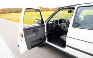Image 15/48 de Volkswagen Golf Mk II GTi 16V 1.8 (1990)