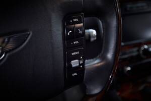 Image 75/100 of Bentley Continental Flying Spur (2008)