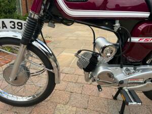 Bild 25/38 von Yamaha DUMMY (1974)