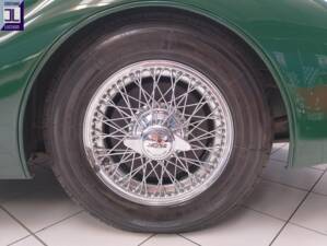 Image 47/57 of Jaguar XK 120 SE OTS (1953)