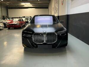 Image 23/50 de BMW i7 eDrive50 (2023)