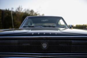 Image 20/42 of Dodge Charger (1966)