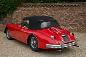 Image 23/50 of Jaguar XK 150 DHC (1960)
