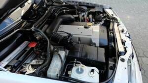 Image 65/74 of Mercedes-Benz E 320 (1997)