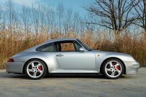 Imagen 8/48 de Porsche 911 Carrera 4S (1996)