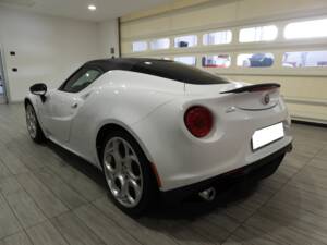 Image 3/15 of Alfa Romeo 4C (2014)