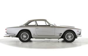 Image 2/12 of Maserati 3500 GTI Touring (1963)