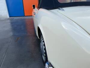 Bild 58/100 von Alfa Romeo Giulia 1600 Spider (1962)