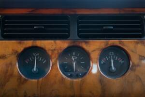 Image 36/50 of Jaguar XK8 4.0 (1998)