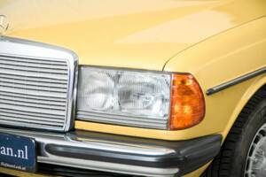 Bild 22/50 von Mercedes-Benz 300 TD Turbodiesel (1981)