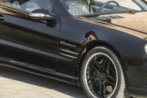 Afbeelding 21/50 van Mercedes-Benz SL 55 AMG (2002)