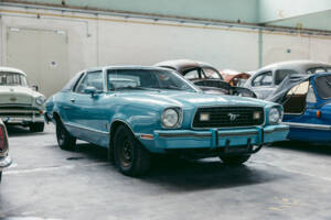 Bild 3/102 von Ford Mustang II Ghia 170 (1976)