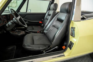 Image 15/50 of Triumph Stag (1972)