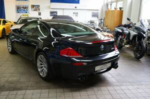 Bild 10/34 von BMW M6 (2008)
