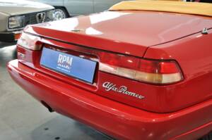 Imagen 12/30 de Alfa Romeo 1.6 Spider (1992)