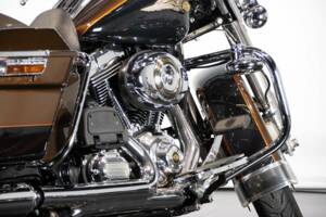 Bild 17/50 von Harley-Davidson DUMMY (2013)